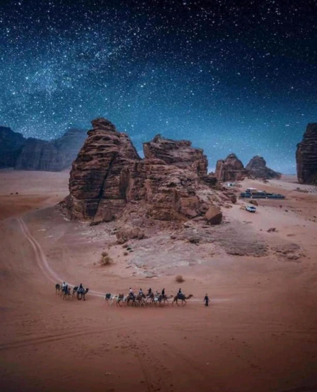 Titanic Camp Bed & Breakfast Wadi Rum Exterior photo